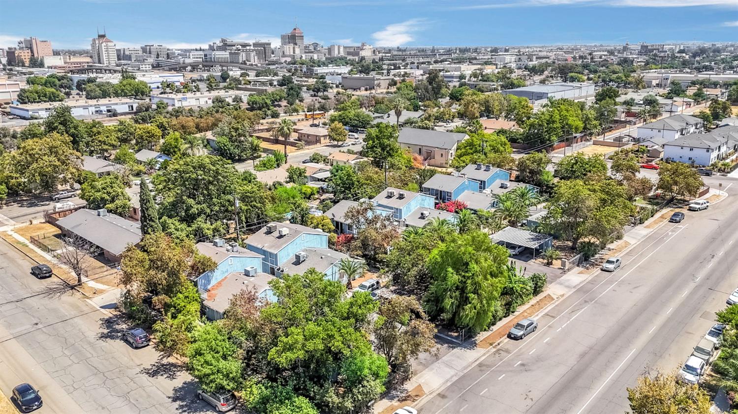 1620 B St, Fresno, CA 93706