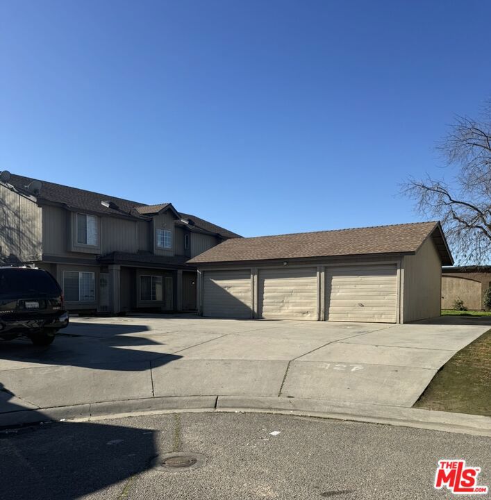 4781 N Polk Ave, Fresno, CA 93722