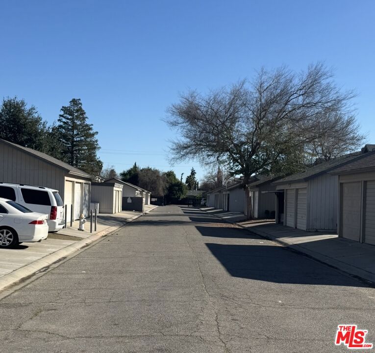 4781 N Polk Ave, Fresno, CA 93722