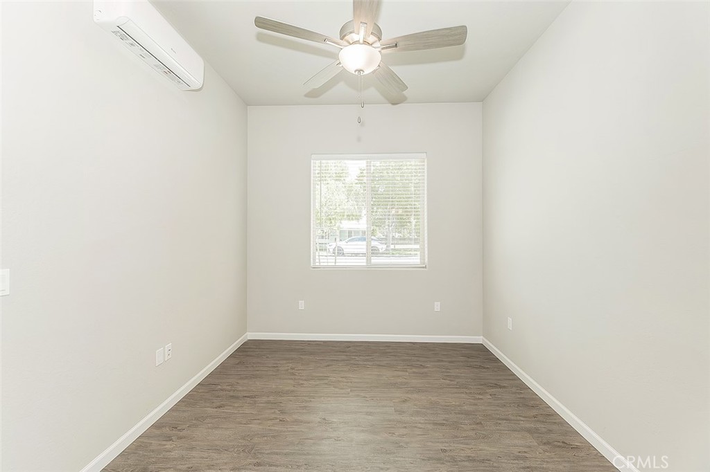 2365 N Arthur Ave, Fresno, CA 93705