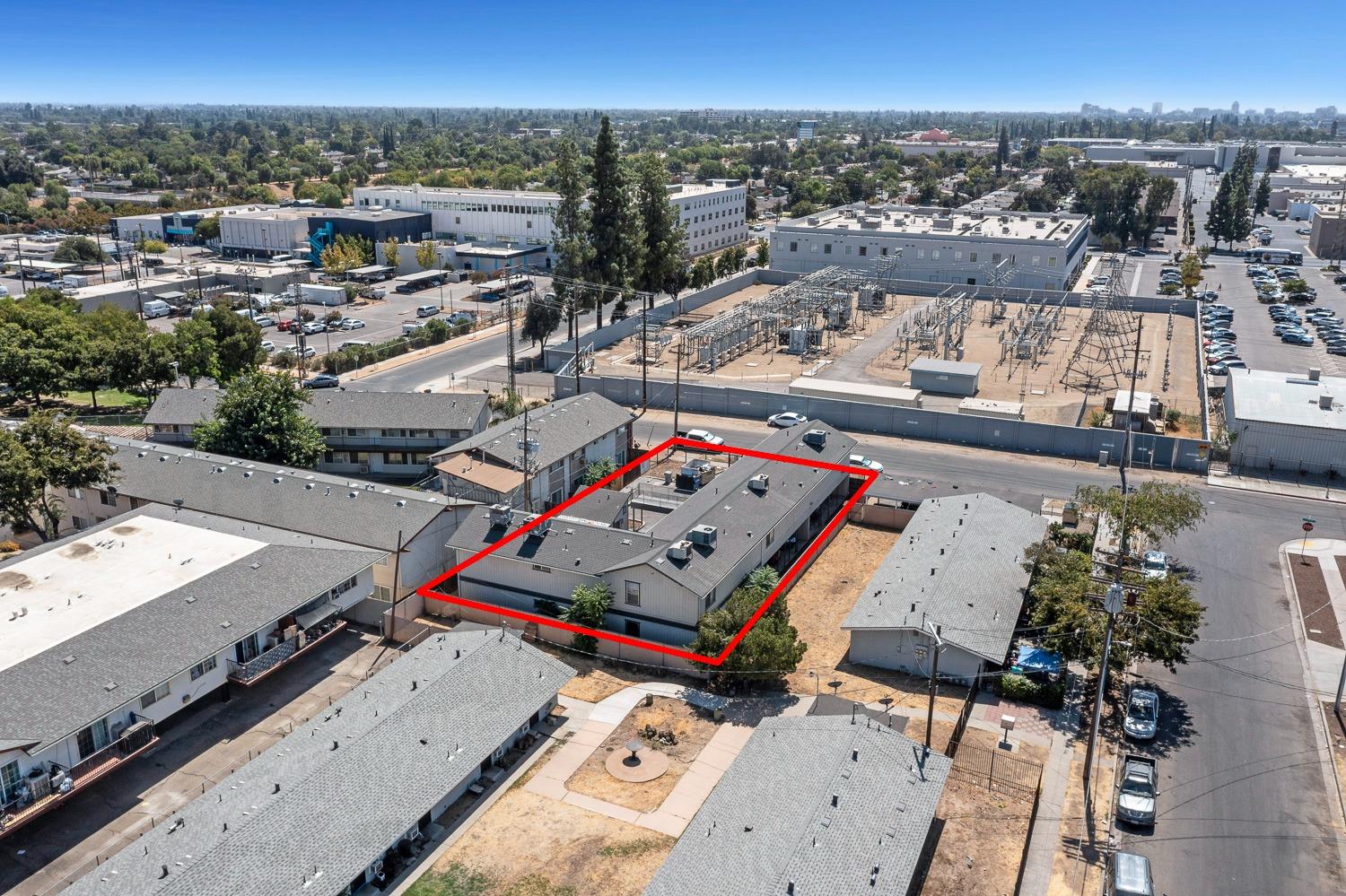 1911 E Saginaw Way, Fresno, CA 93726