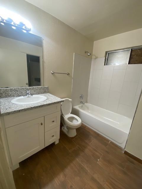 1911 E Saginaw Way, Fresno, CA 93726