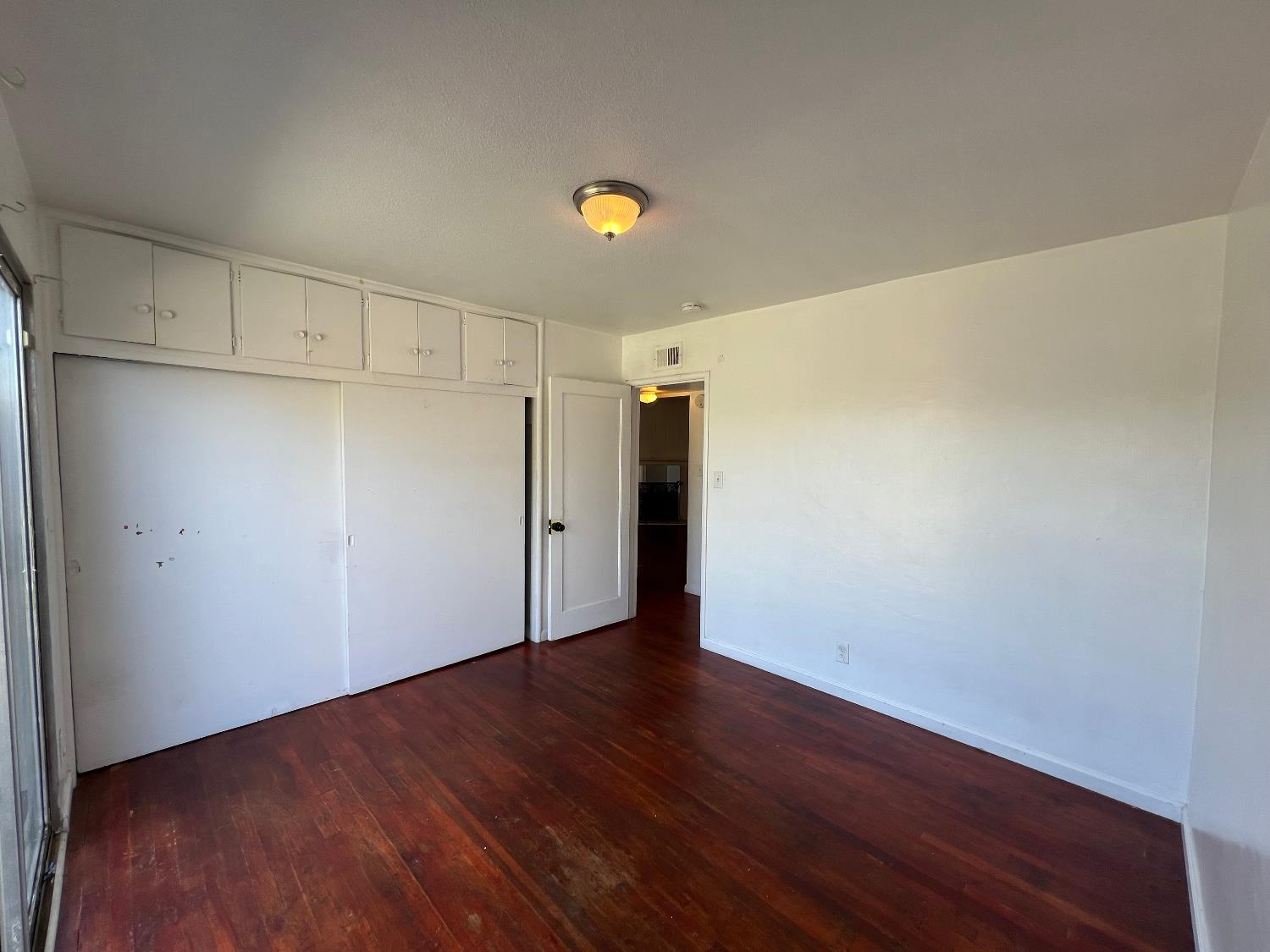 734 W Hammond Ave, Fresno, CA 93728