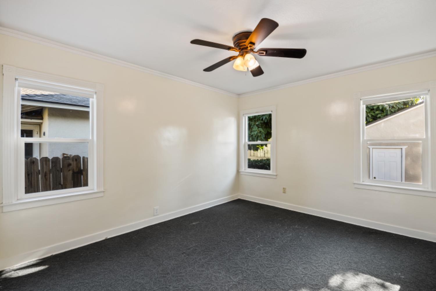 1311 N Van Ness Ave, Fresno, CA 93728