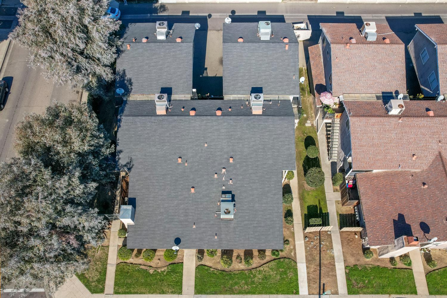 591 W Ashlan Ave, Clovis, CA 93612