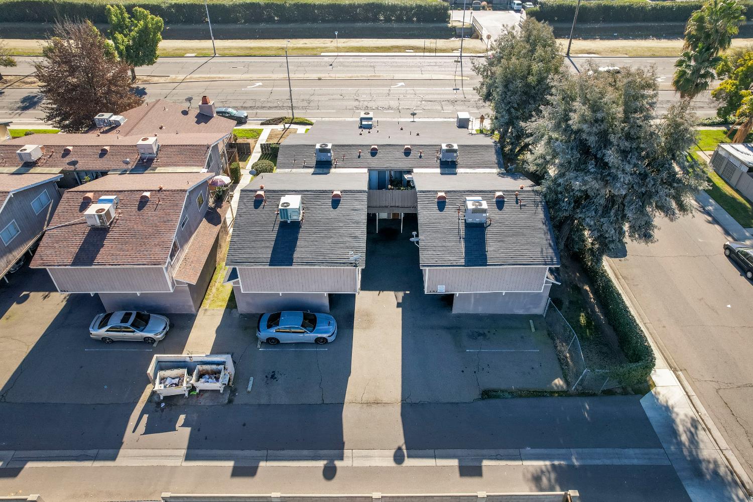 591 W Ashlan Ave, Clovis, CA 93612