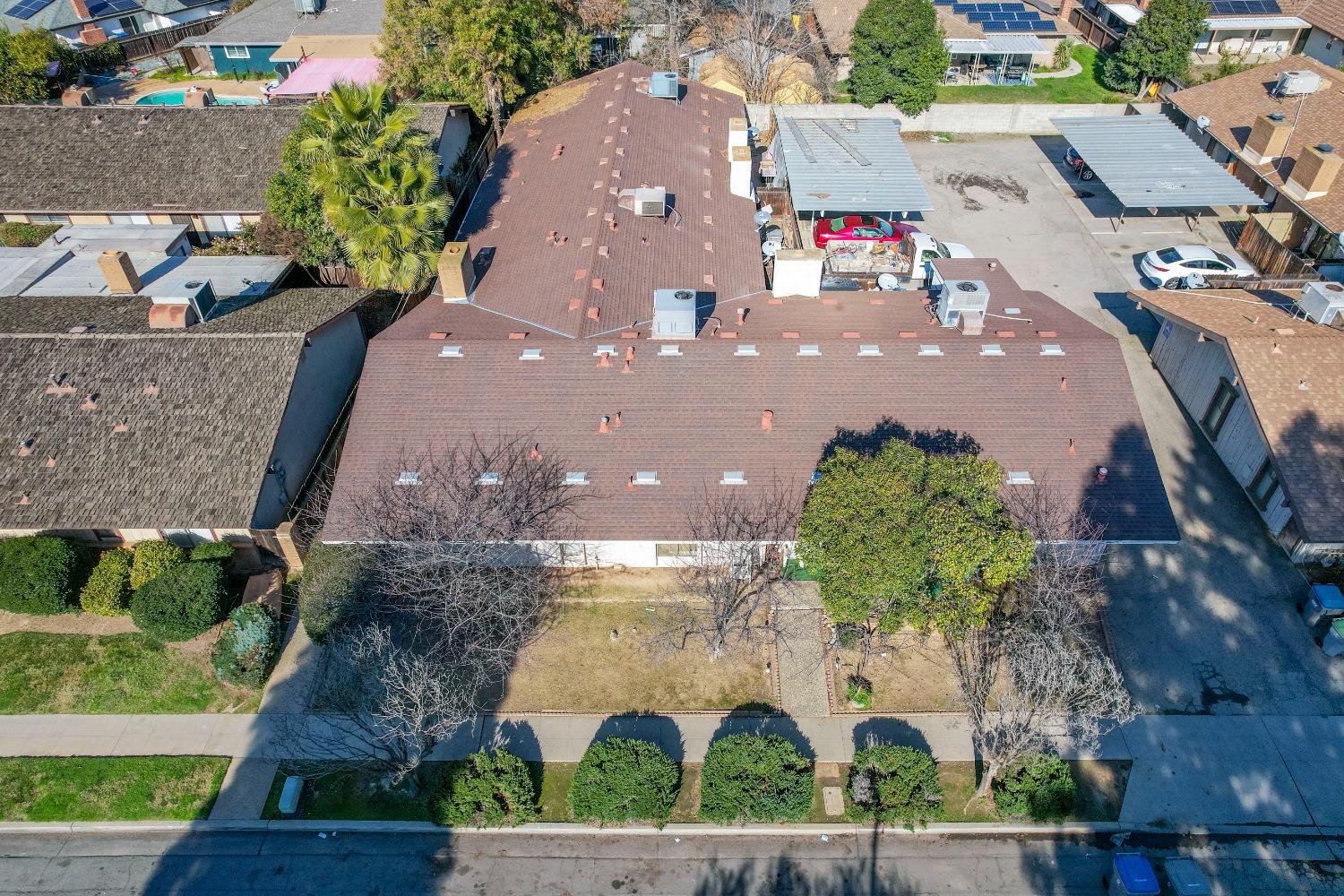 464 E Calimyrna Ave, Fresno, CA 93710