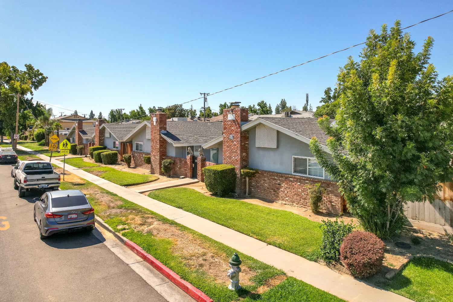 3357 E Fairmont Ave, Fresno, CA 93726