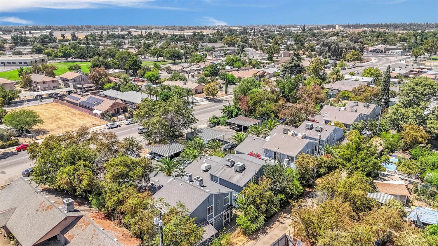 1636 B St, Fresno, CA 93706
