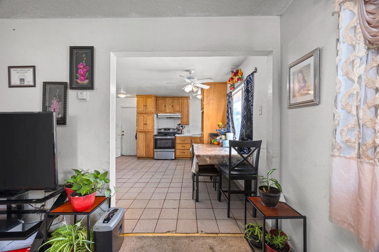 3626 E Lowe Ave, Fresno, CA 93702