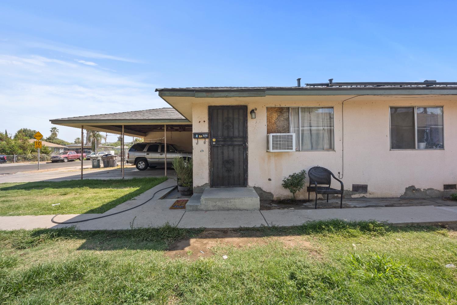 3626 E Lowe Ave, Fresno, CA 93702