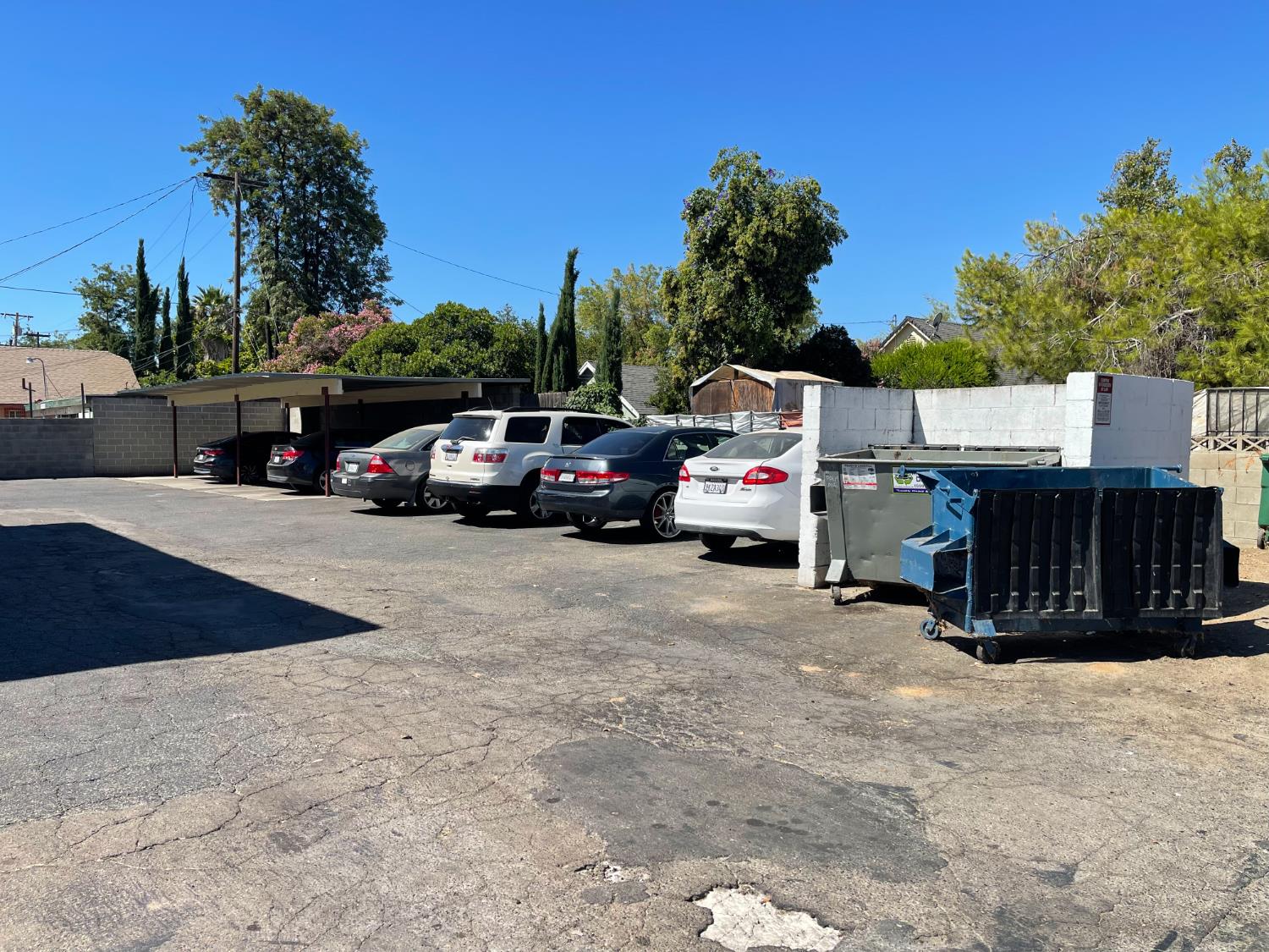 1391 N Palm Ave, Fresno, CA 93728