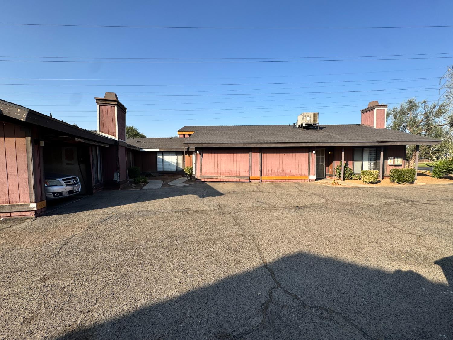 4627 N Emerson Ave, Fresno, CA 93722