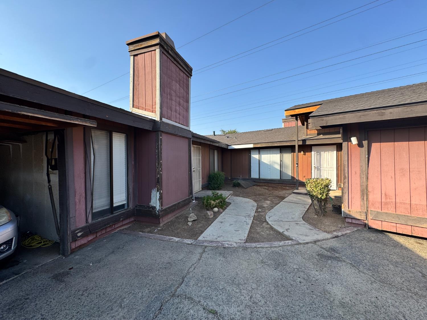 4627 N Emerson Ave, Fresno, CA 93722