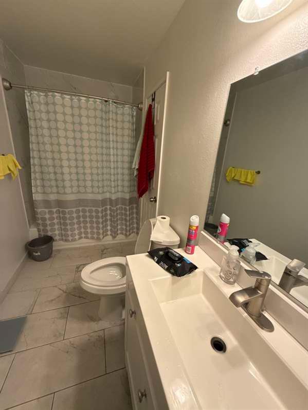 5023 E Lane Ave, Fresno, CA 93727