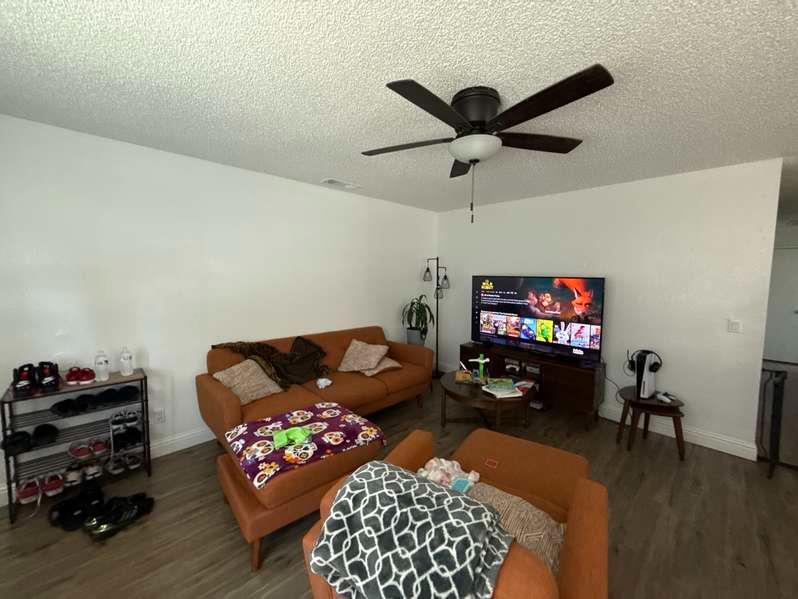 5023 E Lane Ave, Fresno, CA 93727