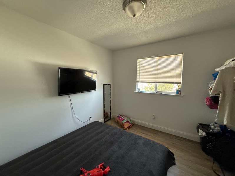 5023 E Lane Ave, Fresno, CA 93727