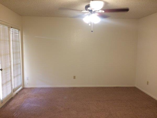 570 W Escalon Ave, Clovis, CA 93612