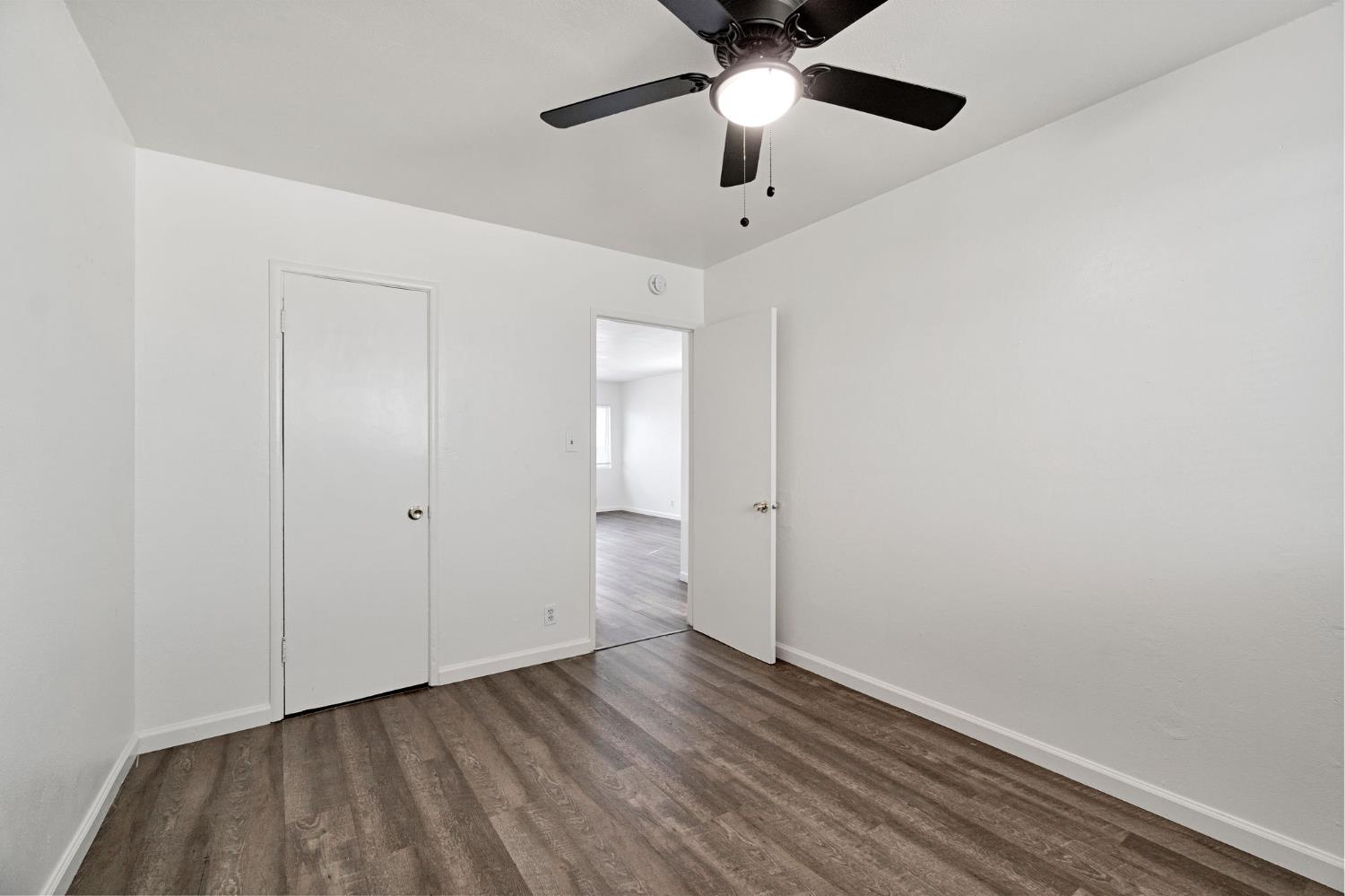 1409 E Cambridge Ave, Fresno, CA 93704