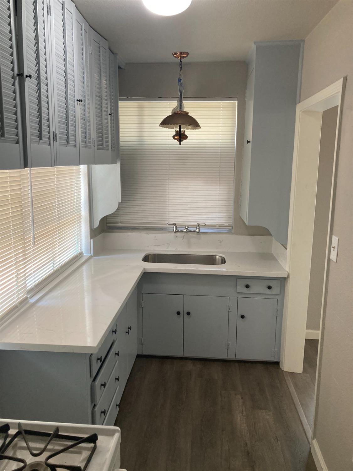 840 E Brown Ave, Fresno, CA 93710