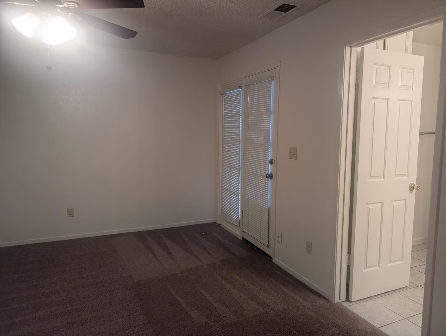 590 W Escalon Ave, Clovis, CA 93612