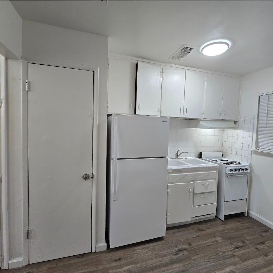 217 229 E Tuolumne St, Fresno, CA 93706