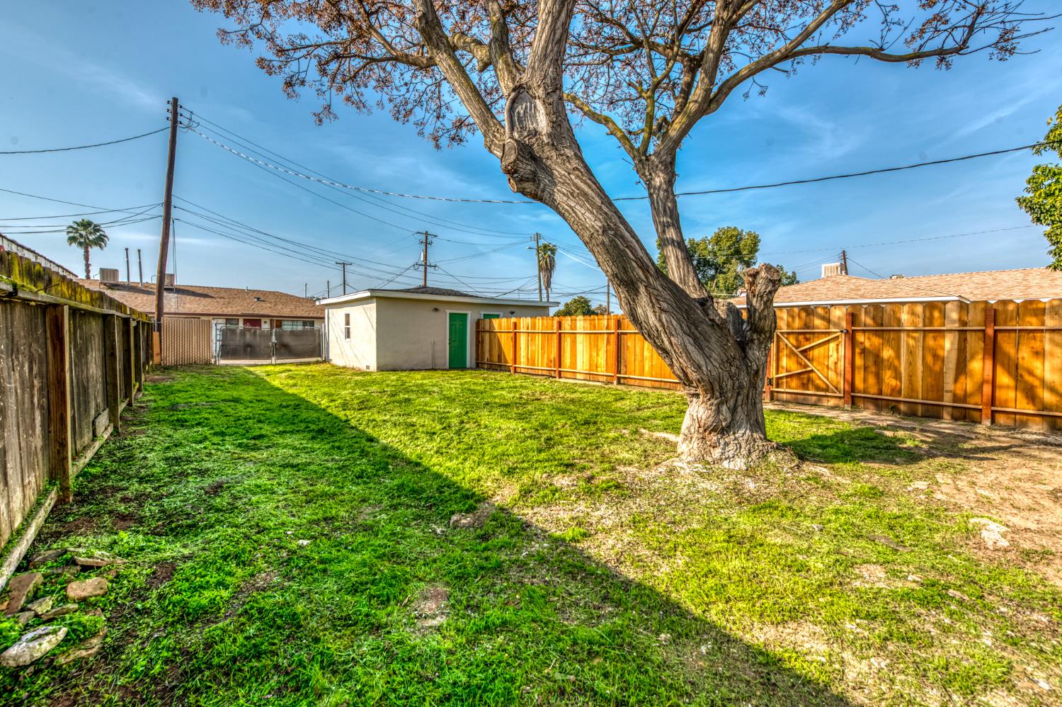 1609 1611 N 6Th St, Fresno, CA 93703
