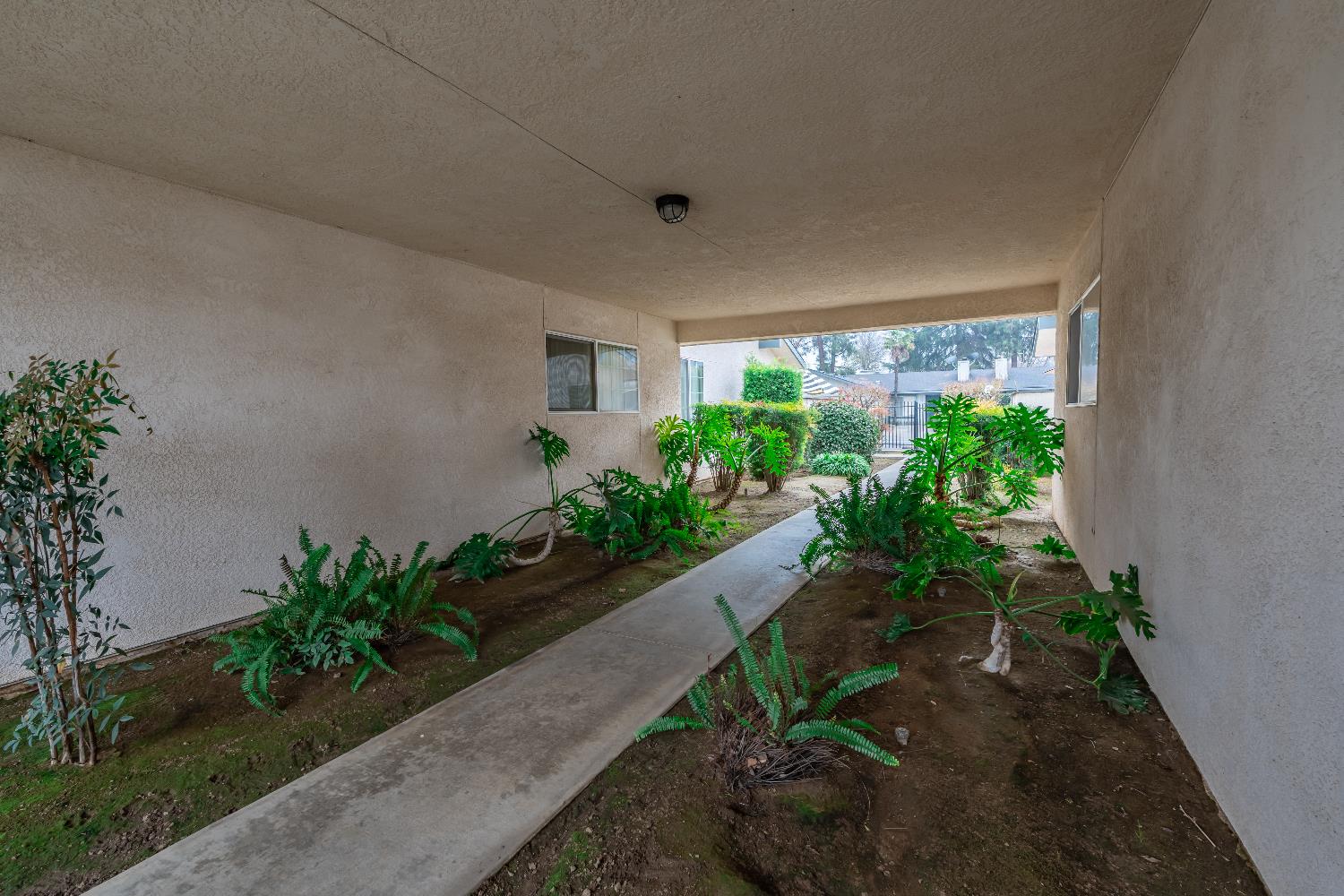 10 W 9Th St, Clovis, CA 93612