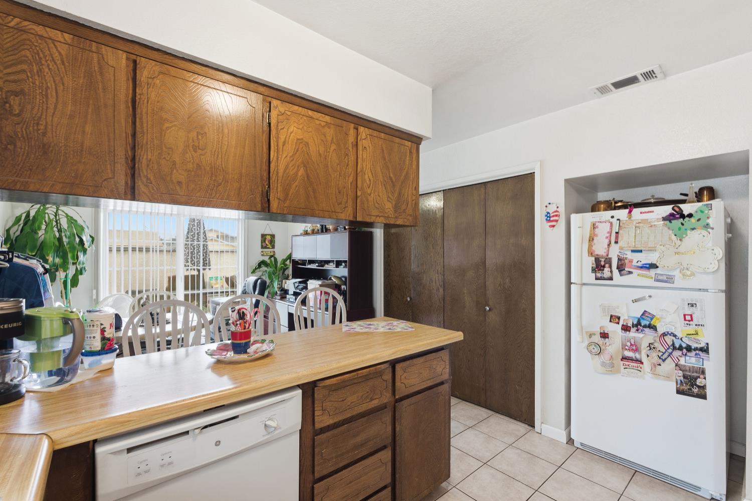 10 W 9Th St, Clovis, CA 93612