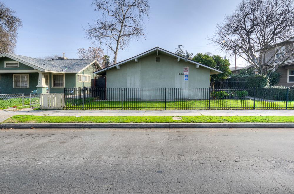 350 N San Pablo Ave #A-D, Fresno, CA 93701