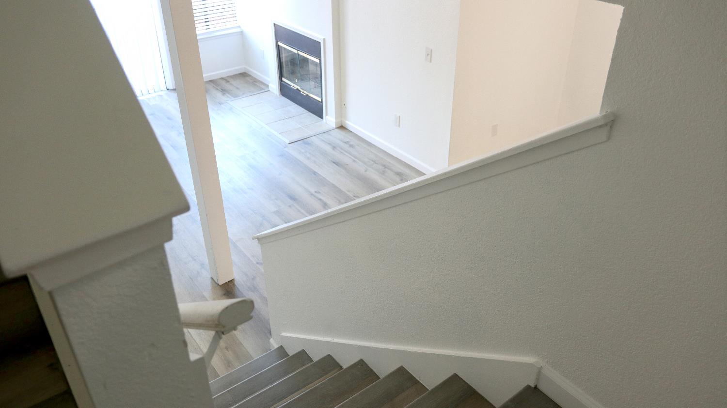 1221 N Peach Ave #142, Fresno, CA 93727