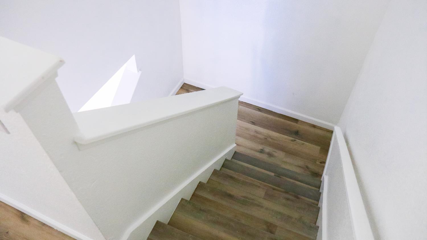 1221 N Peach Ave #142, Fresno, CA 93727