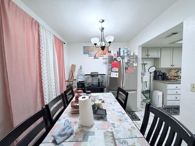 284 W Lexington Ave, Fresno, CA 93711