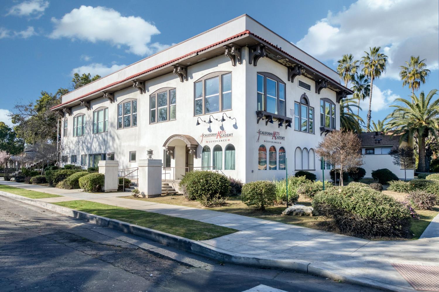 1401 N Wishon Ave, Fresno, CA 93728