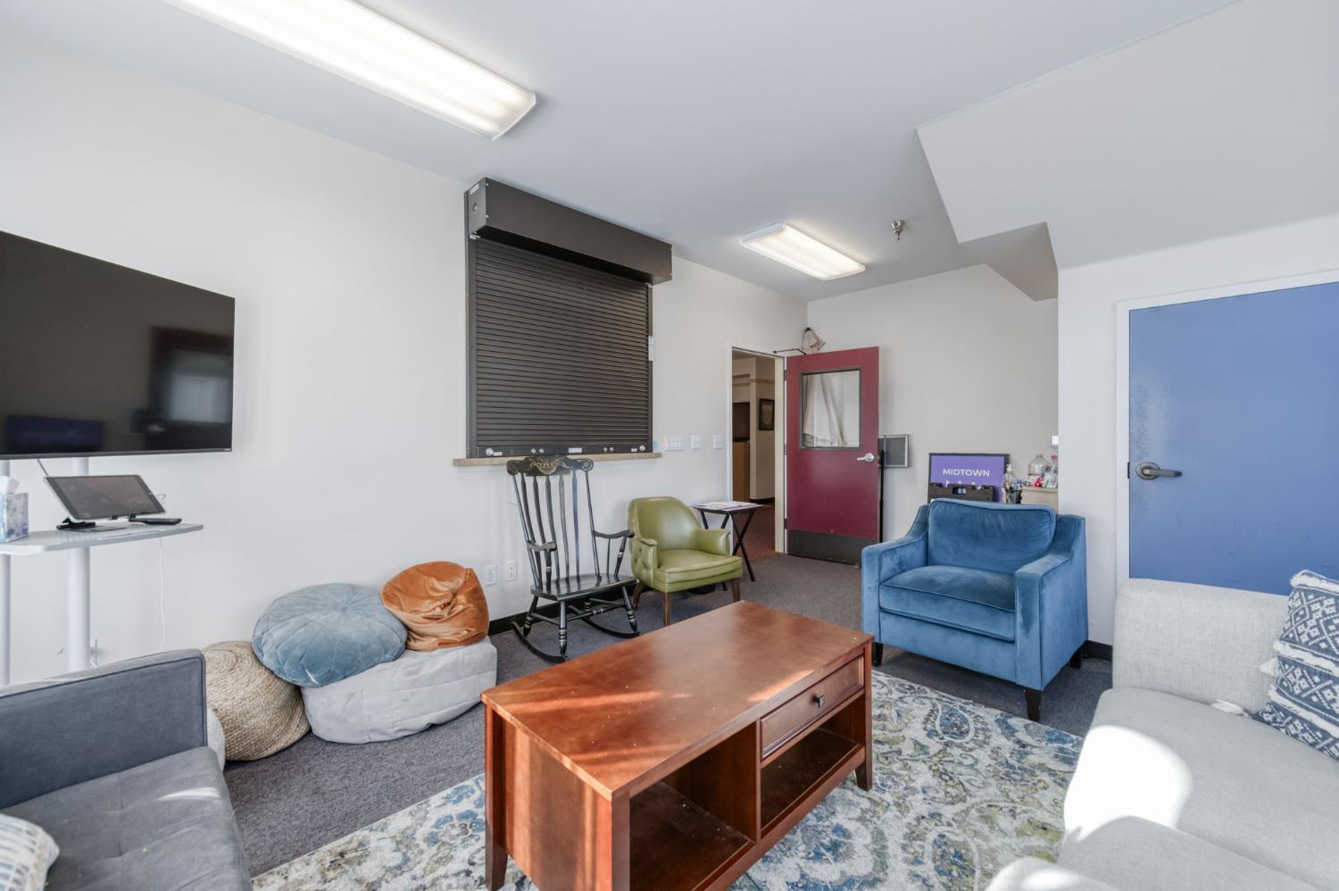 1401 N Wishon Ave, Fresno, CA 93728