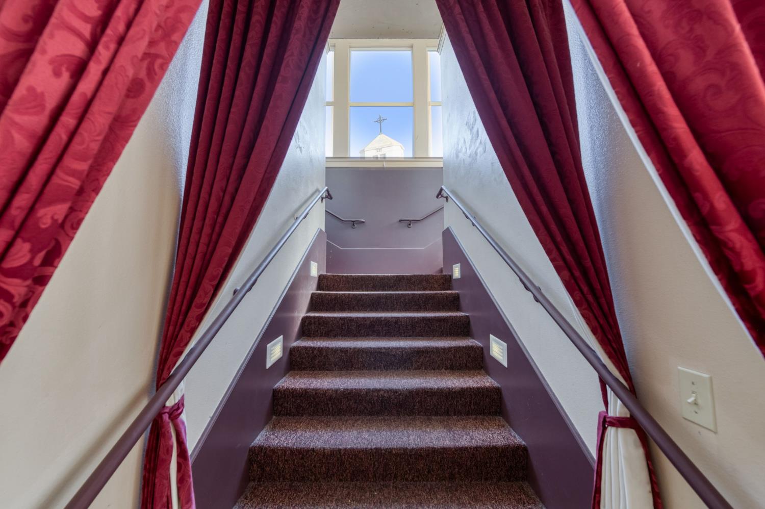 1401 N Wishon Ave, Fresno, CA 93728