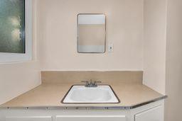 816 E Andrews Ave, Fresno, CA 93704