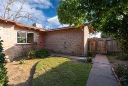 816 E Andrews Ave, Fresno, CA 93704