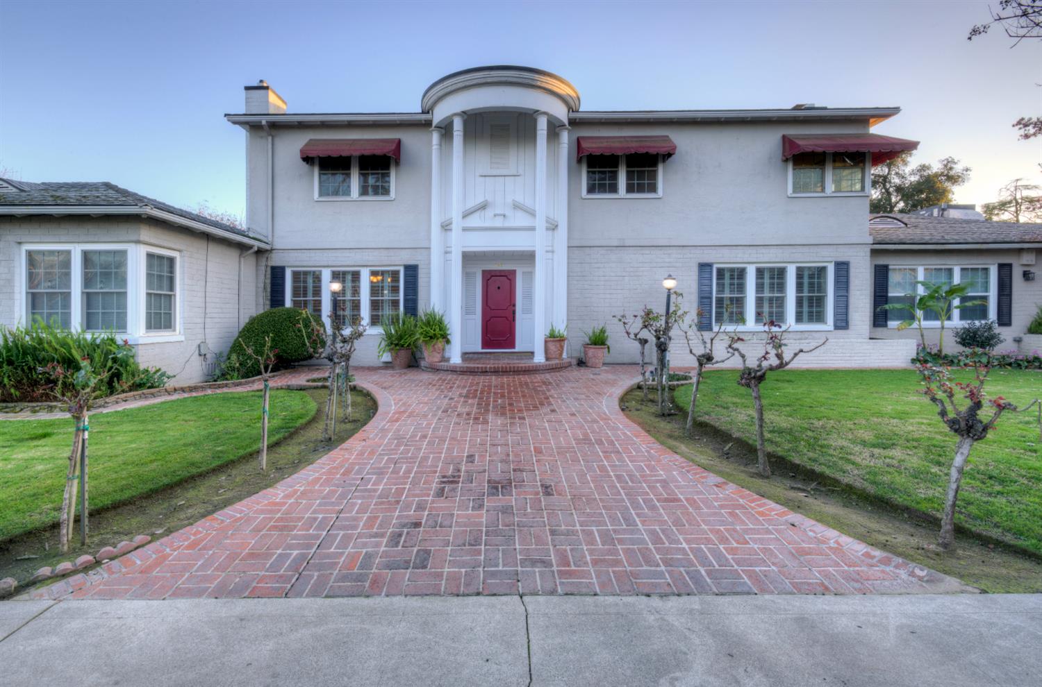 754 E Home Ave, Fresno, CA 93728