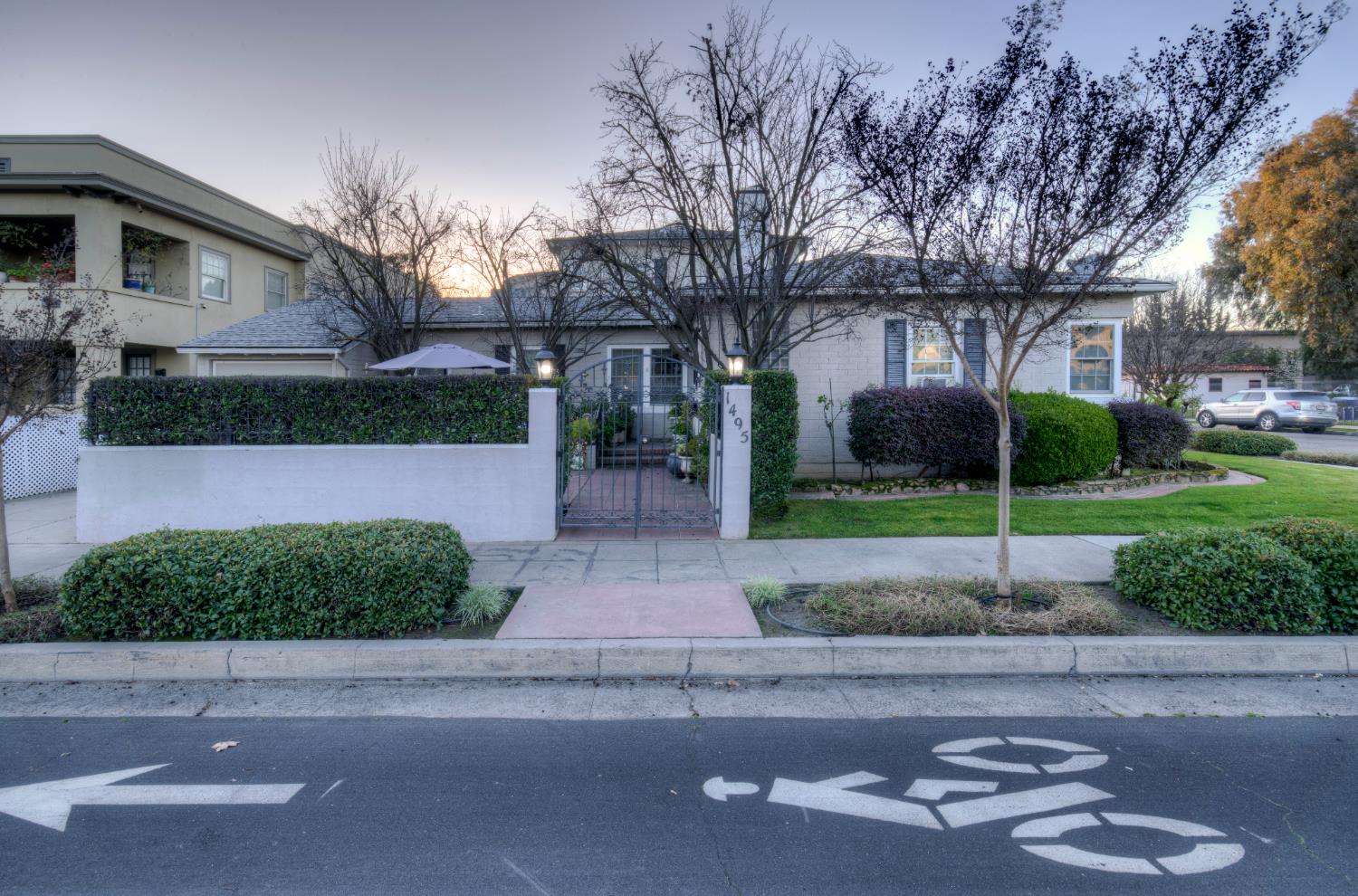 754 E Home Ave, Fresno, CA 93728