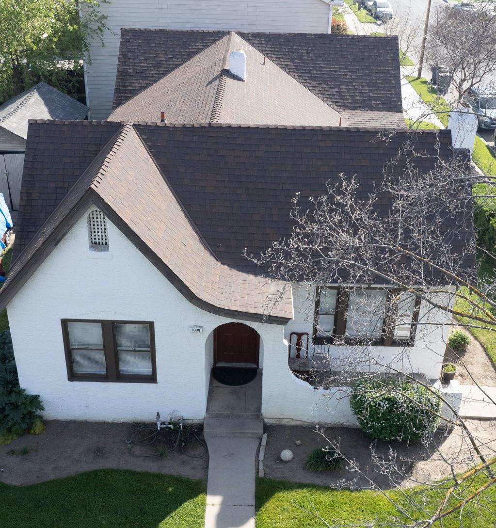 1008 N Broadway St, Fresno, CA 93728