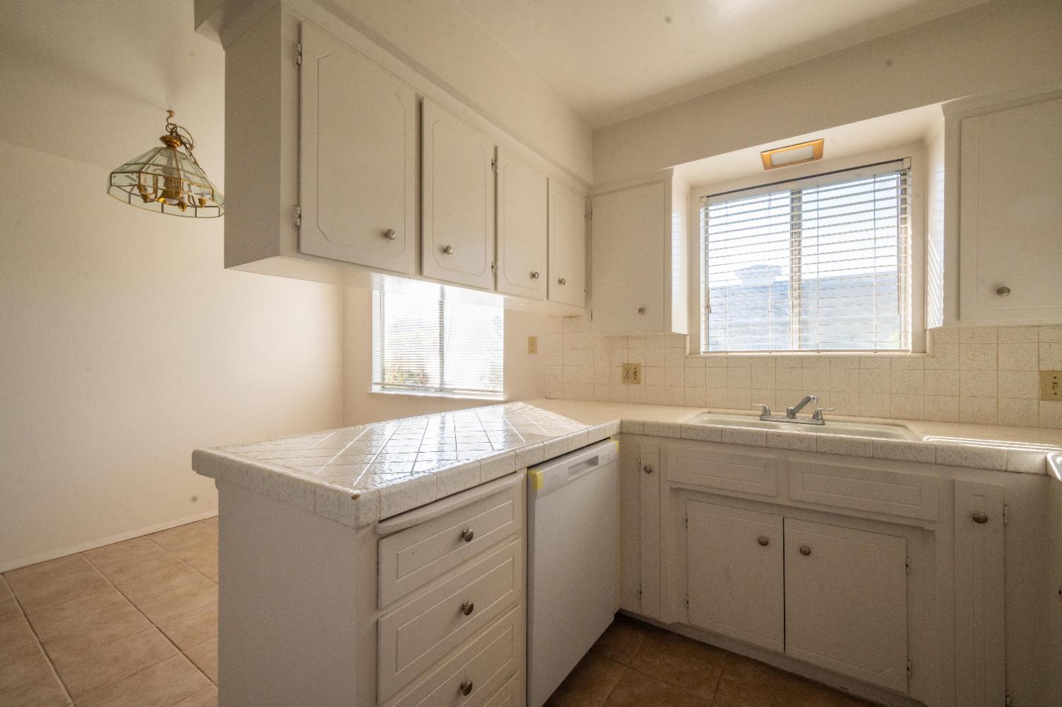 6416 N Remington Ave, Fresno, CA 93704