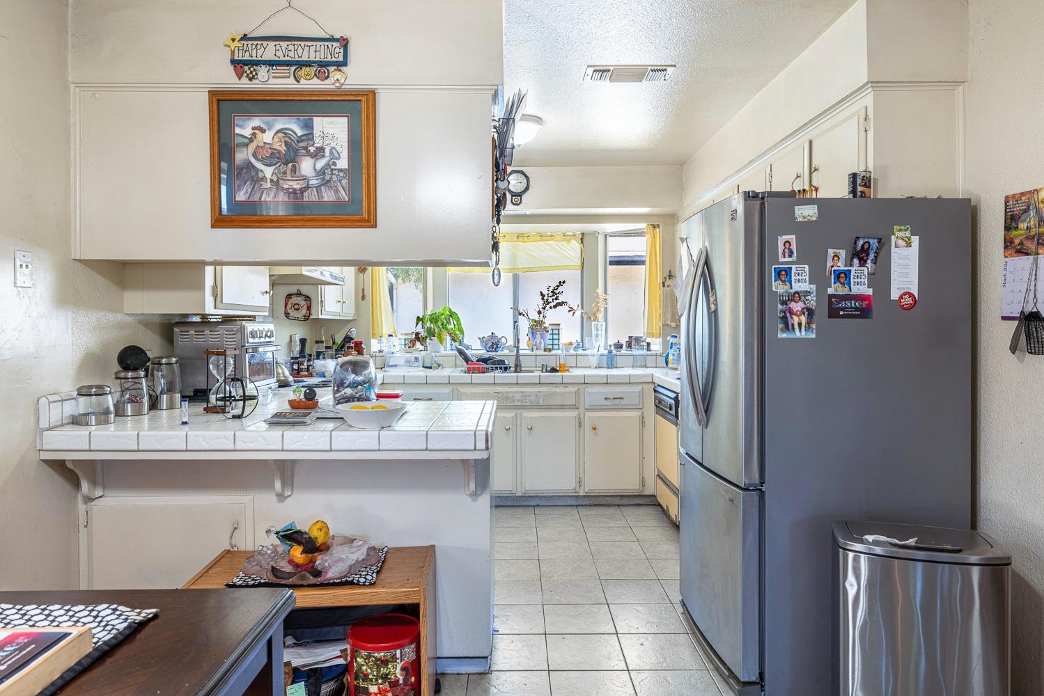 2045 W Simpson, Fresno, CA 93705