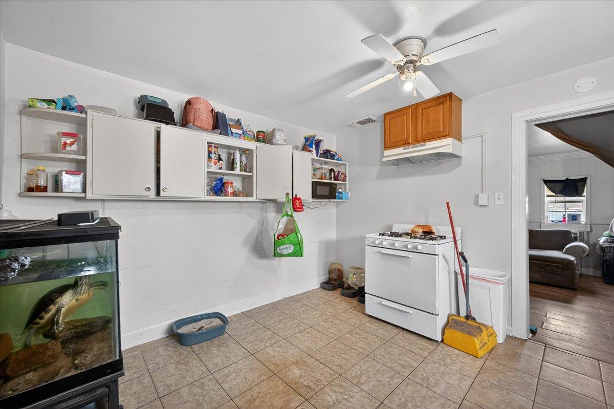 1328 1330 E Fedora Ave, Fresno, CA 93704