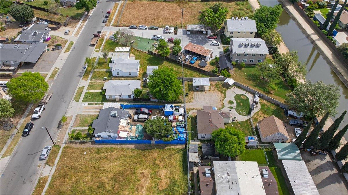 1328 1330 E Fedora Ave, Fresno, CA 93704