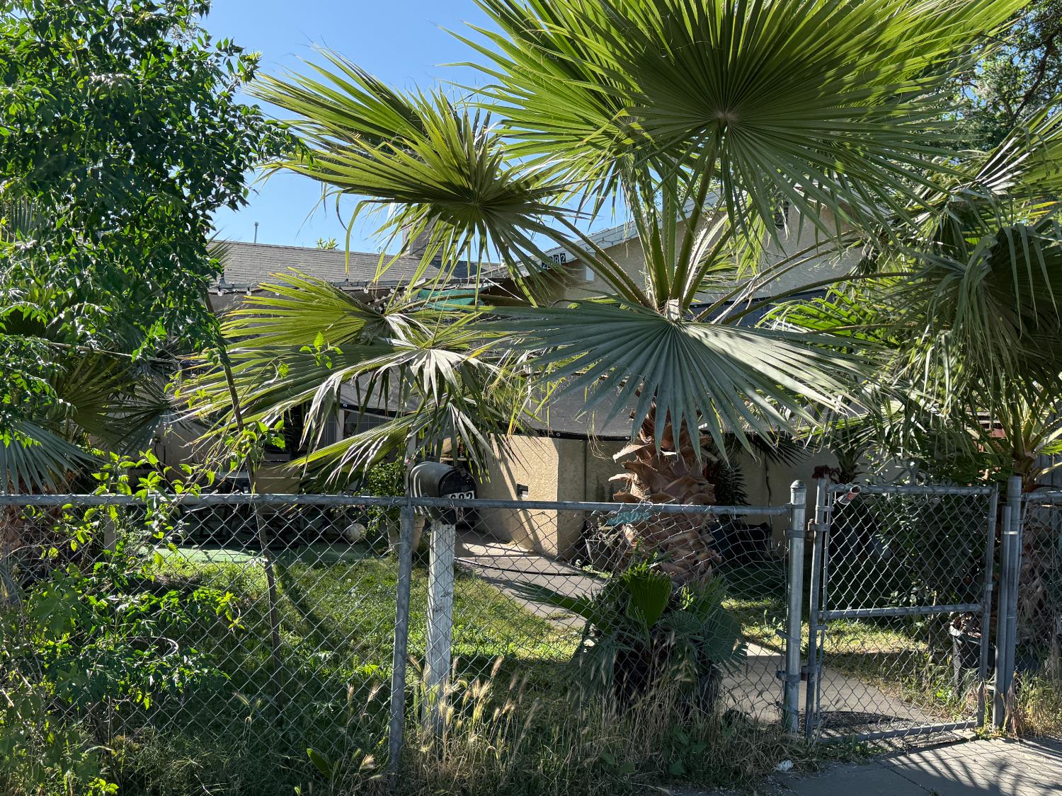 2680 2682 S 10th St, Fresno, CA 93725