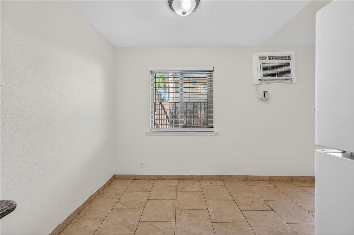 1348 E San Bruno Ave, Fresno, CA 93710