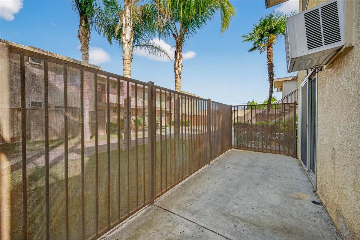 1348 E San Bruno Ave, Fresno, CA 93710