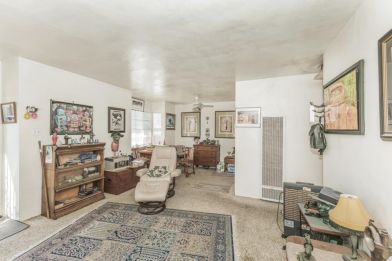 805 807 809 E Andrews Ave, Fresno, CA 93704