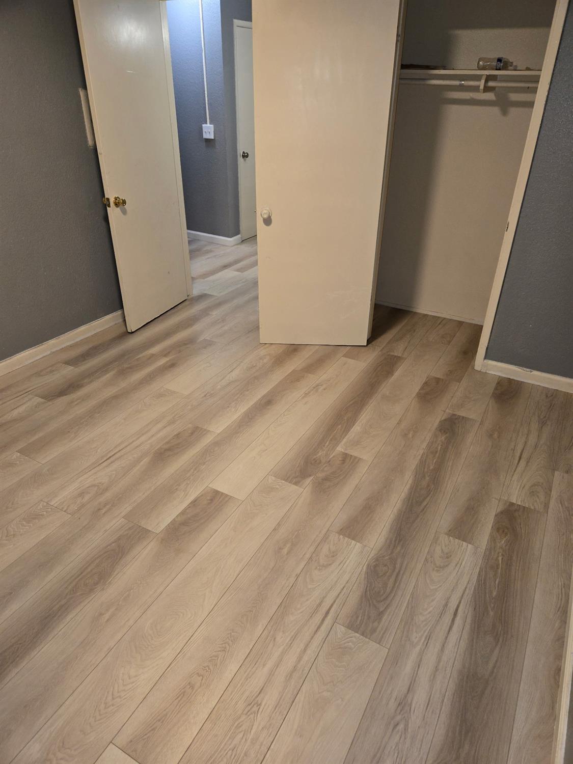 2025 E White Ave, Fresno, CA 93701